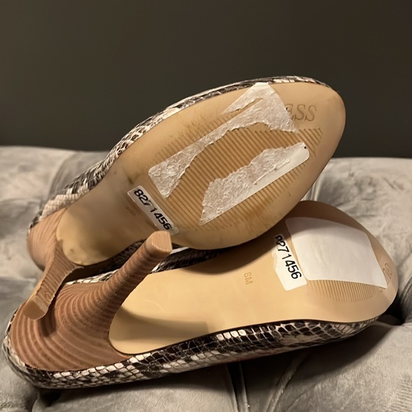 Guess Snakeskin Platform Heels - Picture 6 of 6